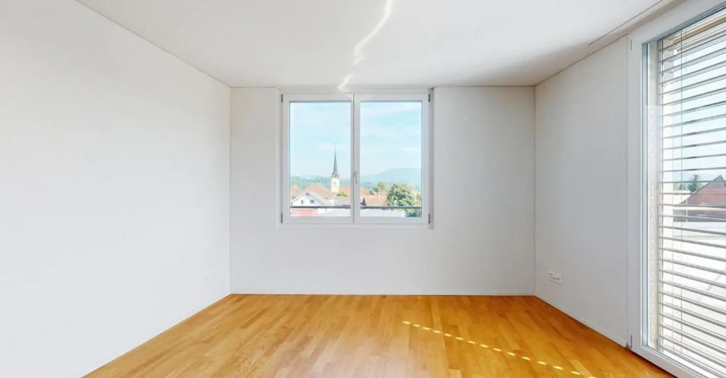 Topmoderne Attikawohnung mit grosser Terrasse - Foto 4 von 11