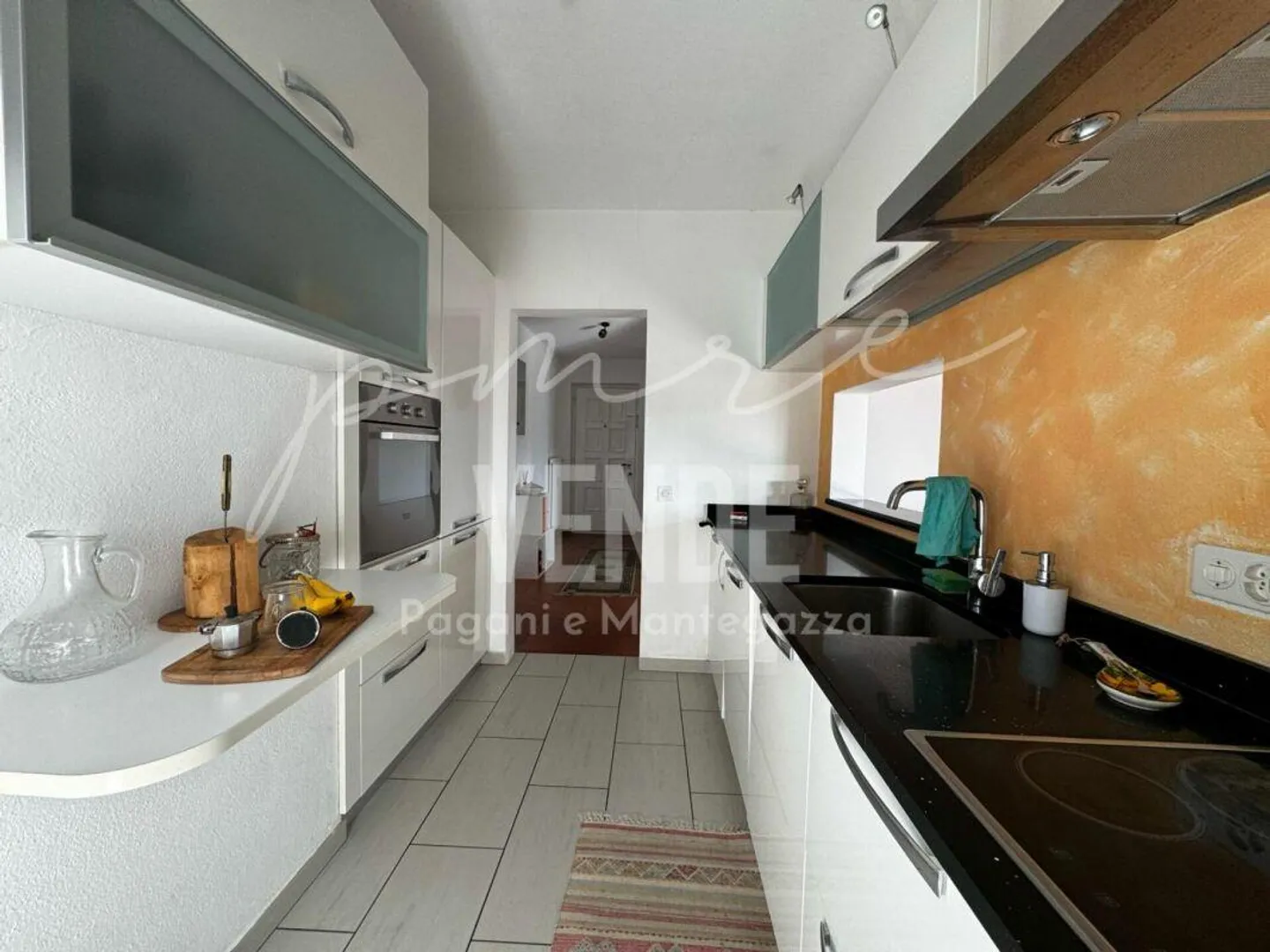 AGNO | RESIDENZA PRIMARIA O SECONDARIA | 4.5 CON VISTA LAGO E PISCINA - Foto 10 di 20