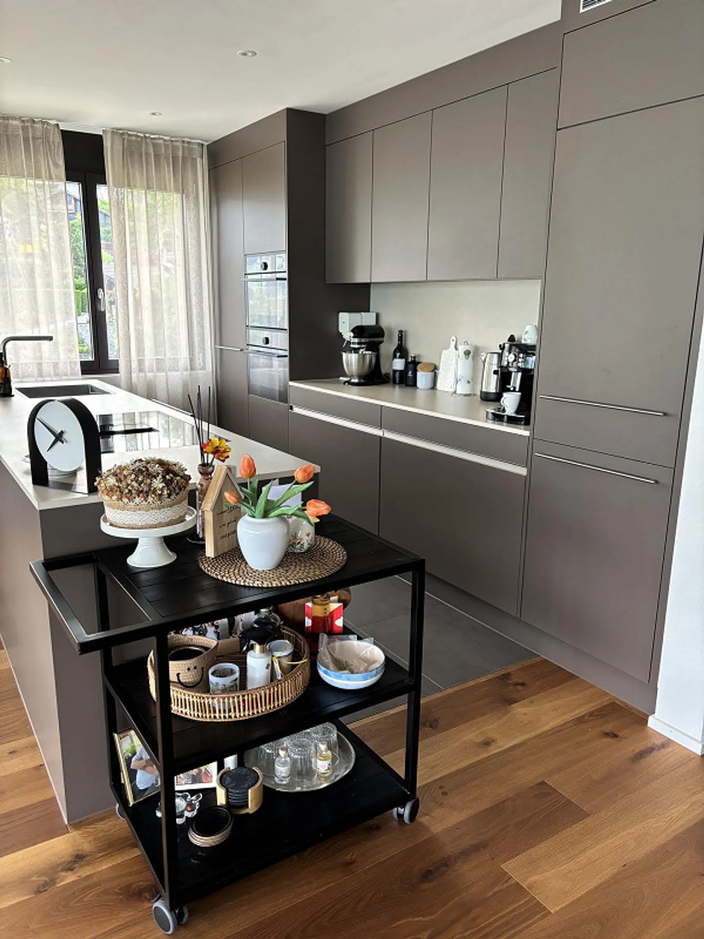 Exclusive 5.5-room apartment with lake view - Photo 4 of 22