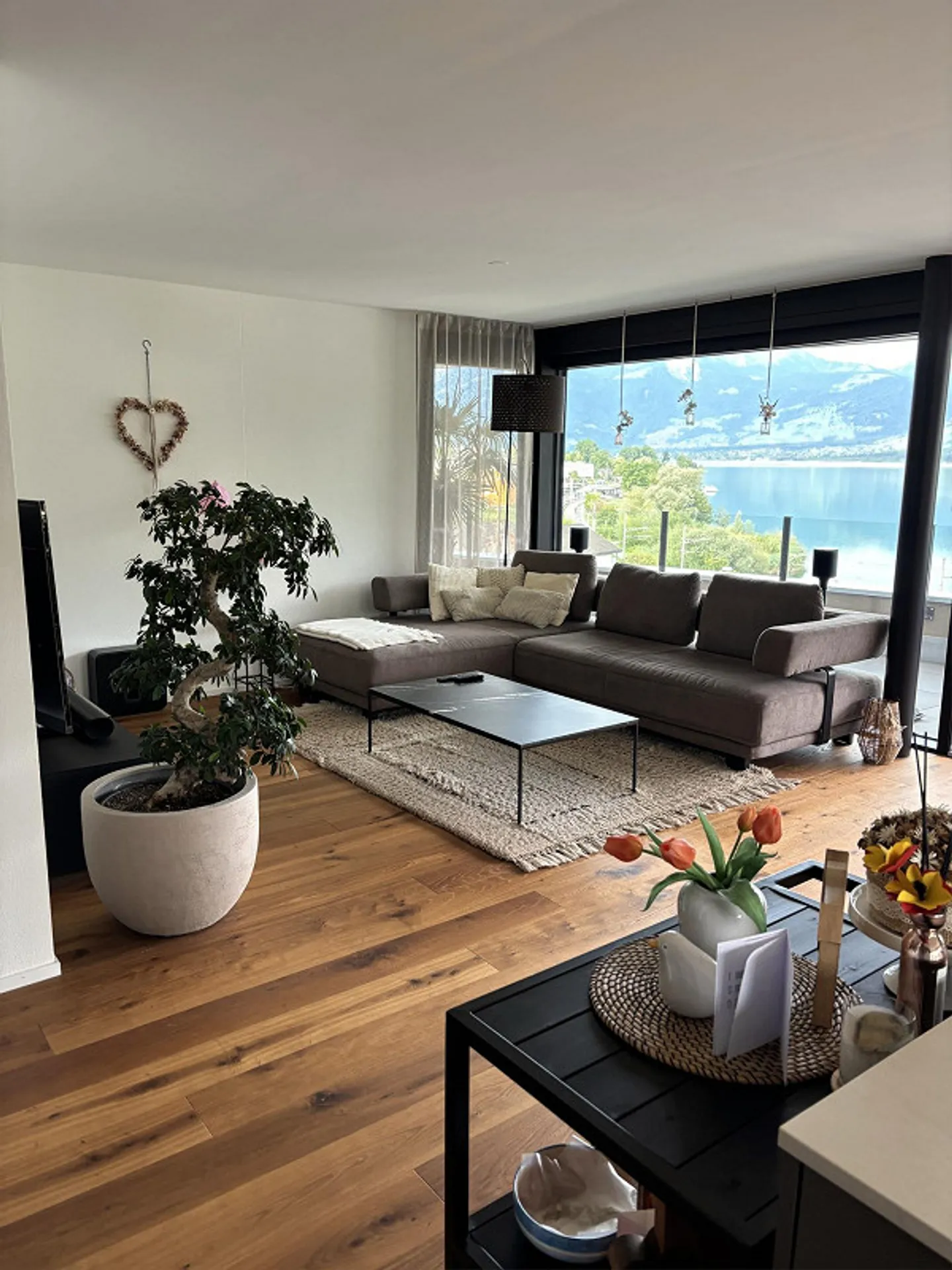 Exclusive 5.5-room apartment with lake view - Photo 7 of 22