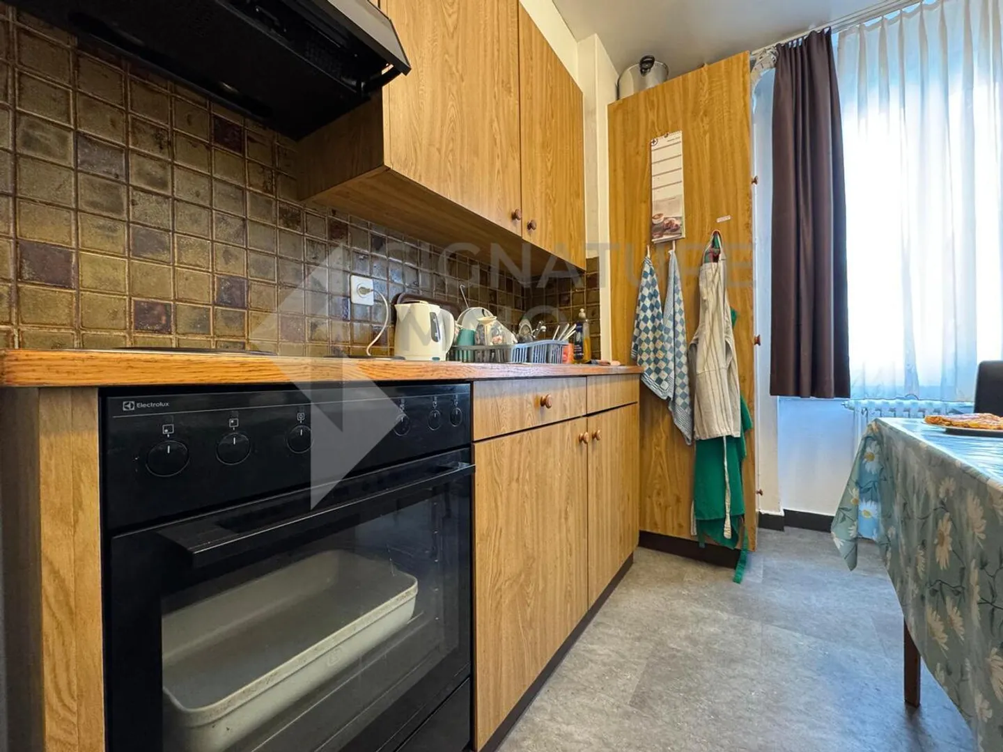 Charming 4-room apartment with balcony - Photo 3 of 7