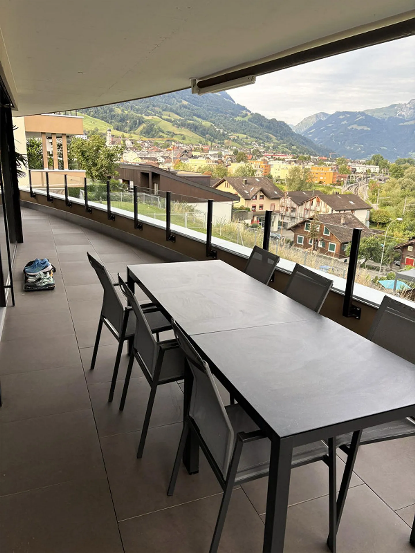 Exclusive 5.5-room apartment with lake view - Photo 16 of 22