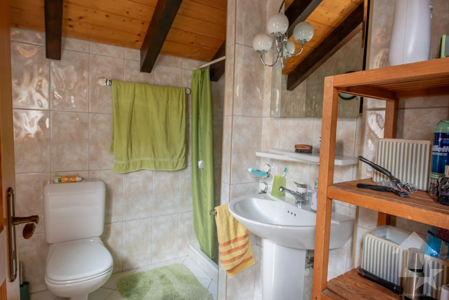 Spaziosa villa a schiera, bella vista, soleggiata e tranquilla - Foto 17 di 30