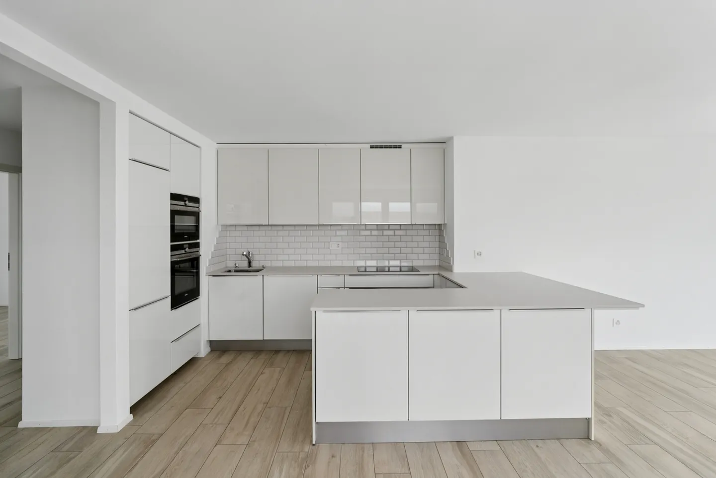 Wohnung kaufen - Foto 3 von 13