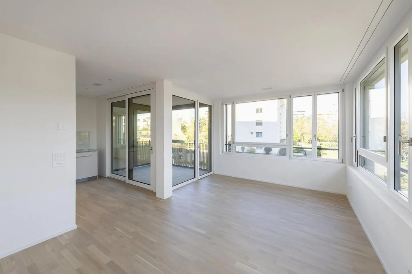 Appartamento moderno di 2,5 locali in posizione centrale - Foto 3 di 6
