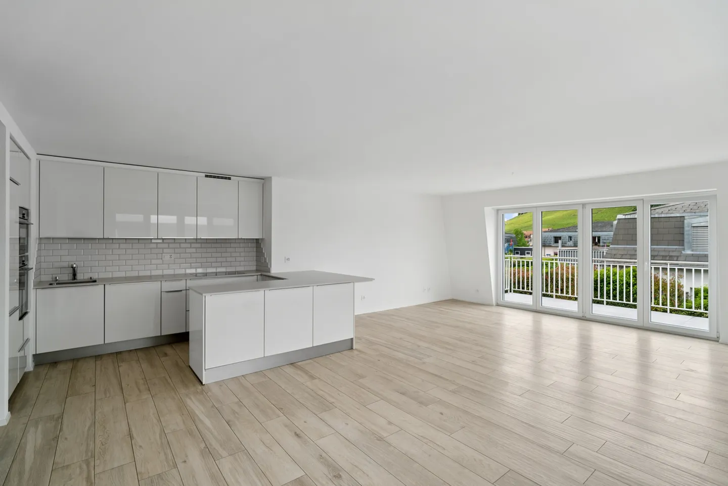 Wohnung kaufen - Foto 1 von 13