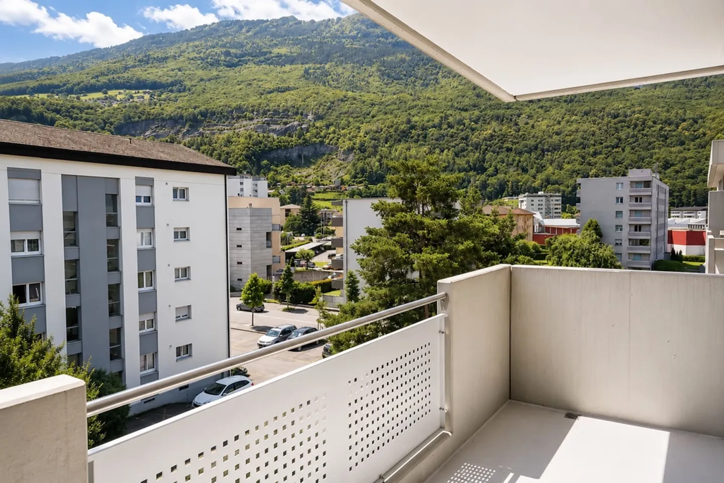 Charmant Appartement 3.5 pièces - Photo 1 sur 9