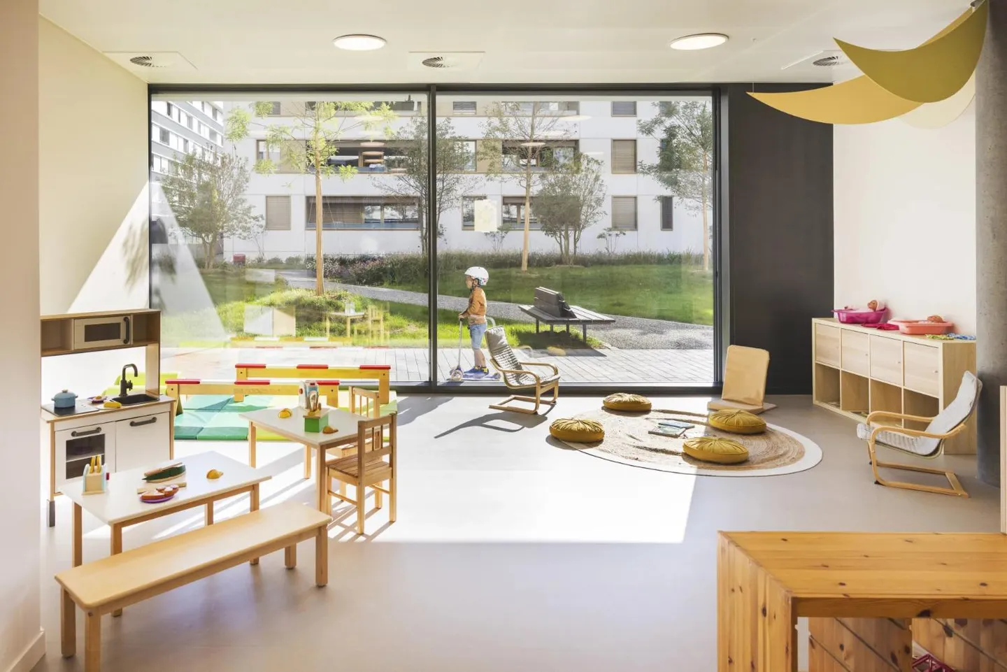 Locaux à céder pour une crèche - Photo 1 sur 10