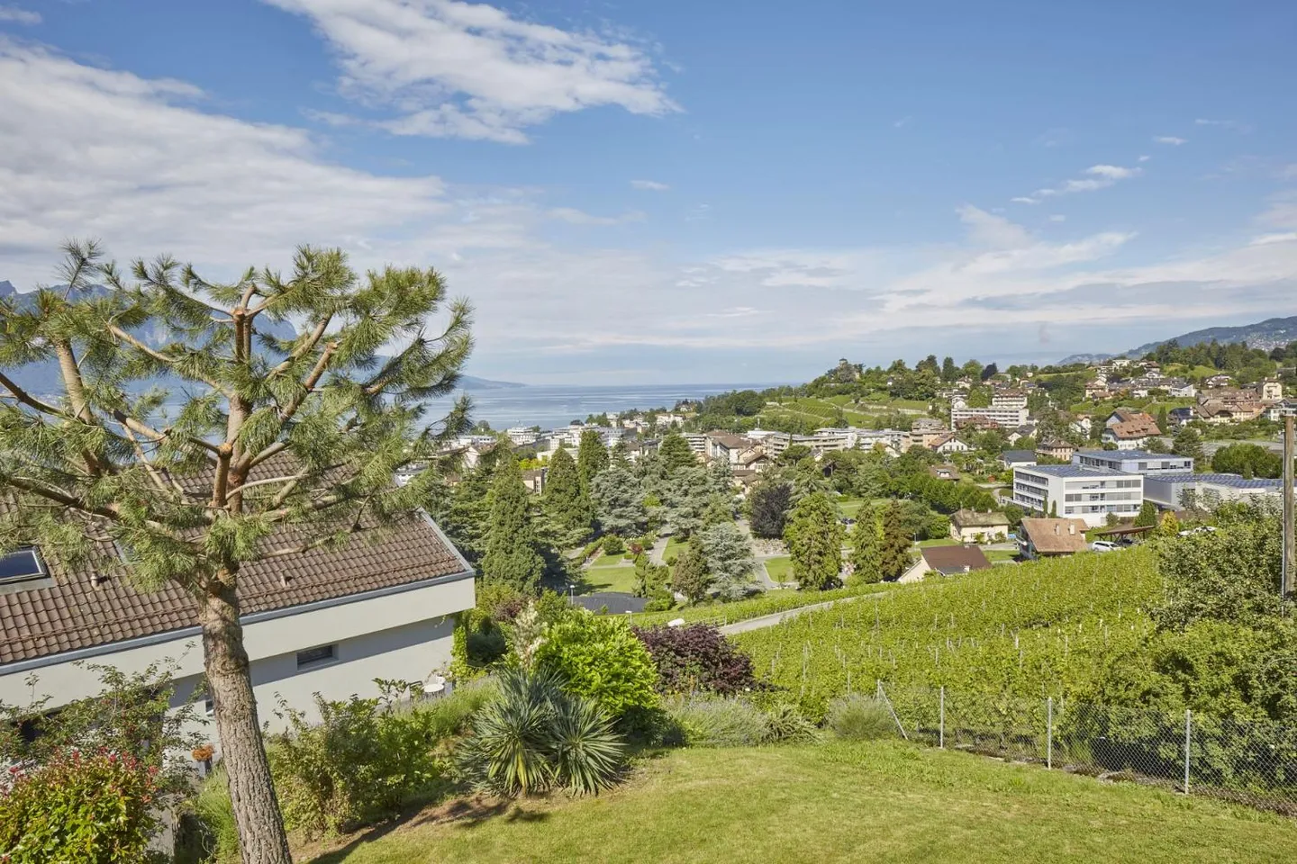 Villa contemporanea con vista lago - Foto 13 di 13