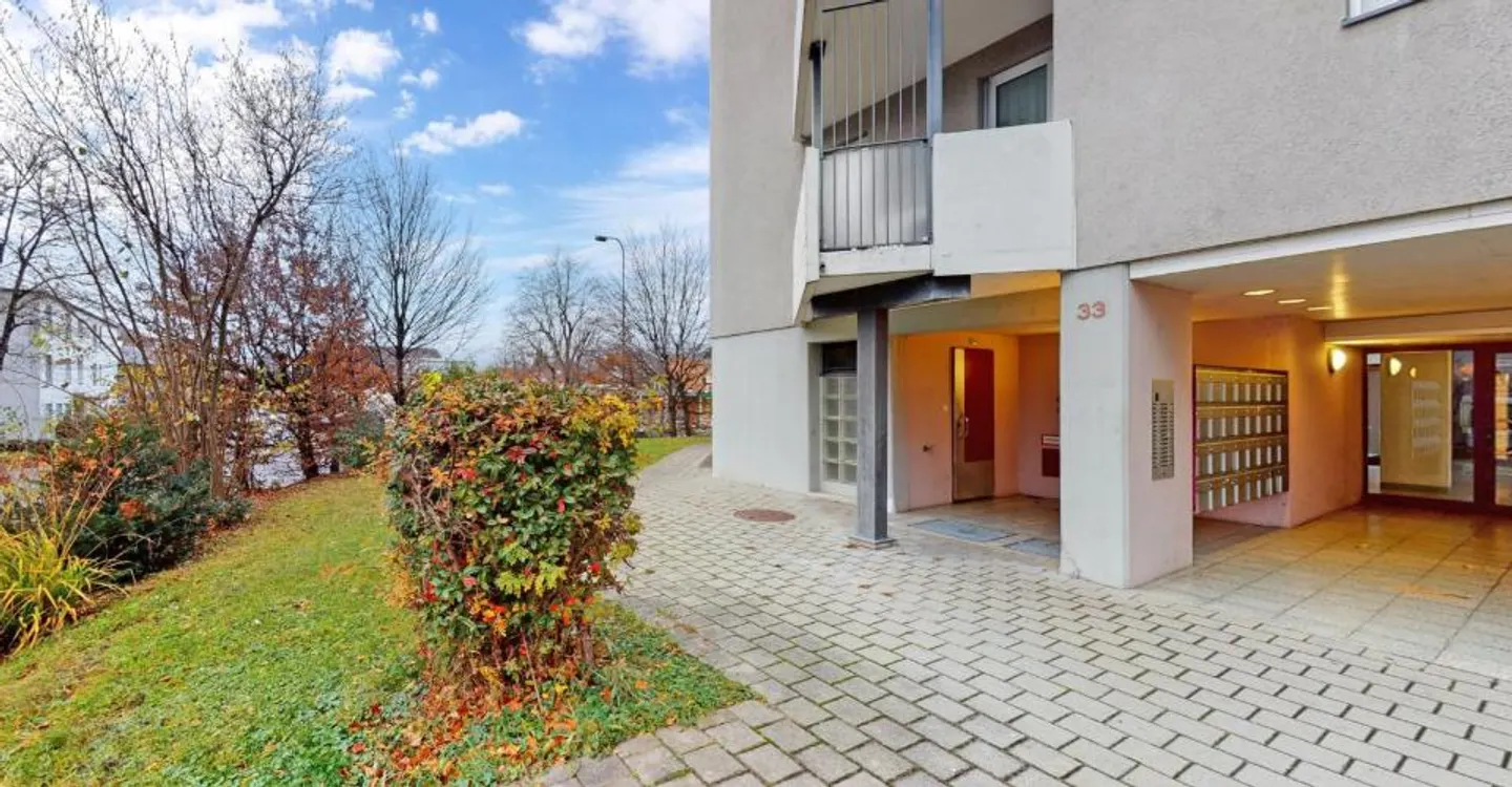 Appartamento moderno in oasi verde - Foto 1 di 7