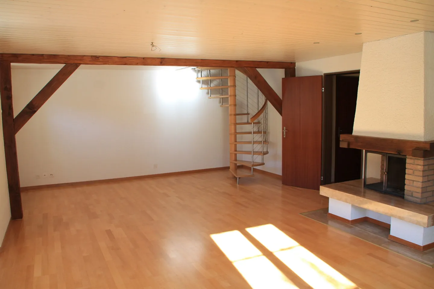 Gemütliche Maisonette im Familienhaus - Foto 7 von 19