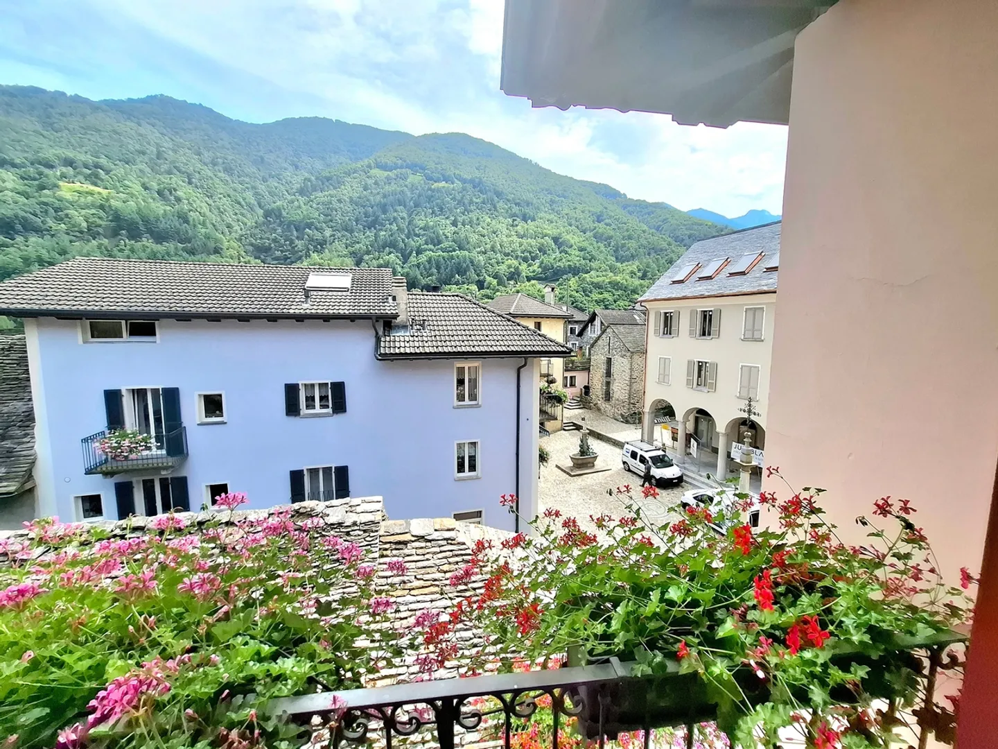 Casa plurifamiliare storica nel cuore del Canton Ticino! - Photo 4 sur 13