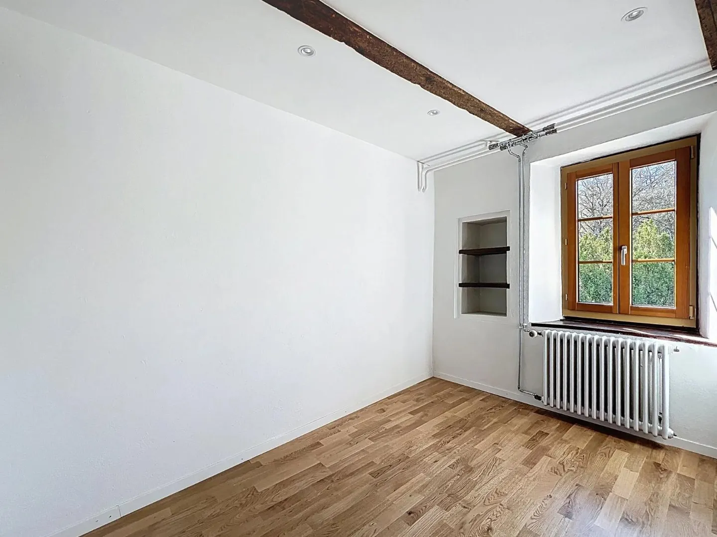 Charmant Appartement Rénové - Photo 4 sur 12