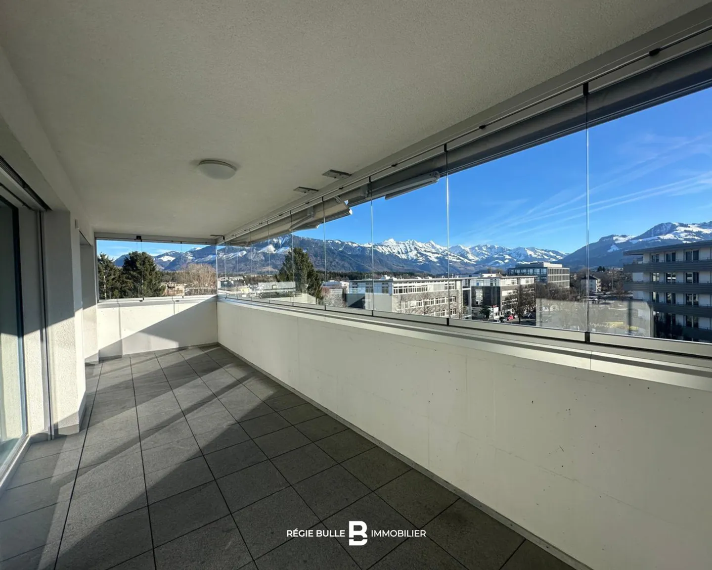 Bulle - Magnifico attico di 3,5 locali in affitto - Foto 1 di 13