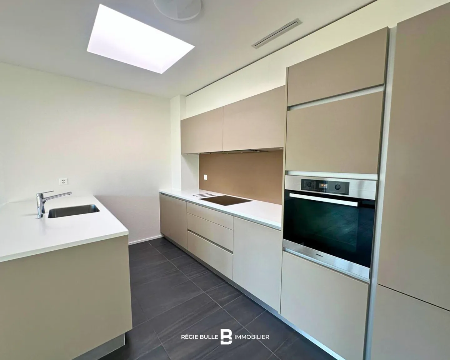 Bulle - Magnifico attico di 3,5 locali in affitto - Foto 4 di 13