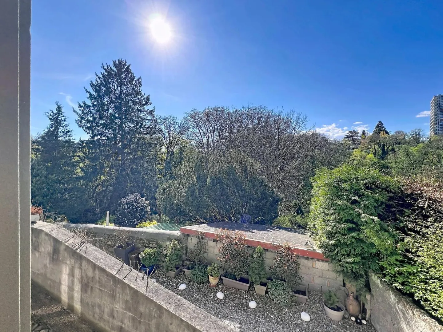 Charmant Appartement Rénové - Photo 8 sur 12