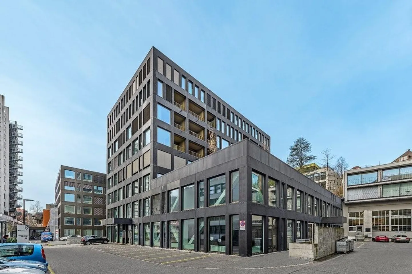Large Rooftop Terrace in the Center of Baden - Photo 1 of 8