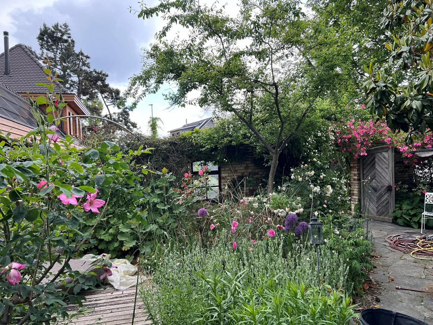 Stilvolles Zuhause mit Garten - Foto 17 von 18