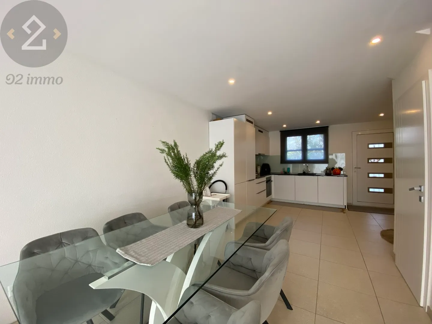 Semi-Detached House 4.5 Rooms - Photo 4 of 10