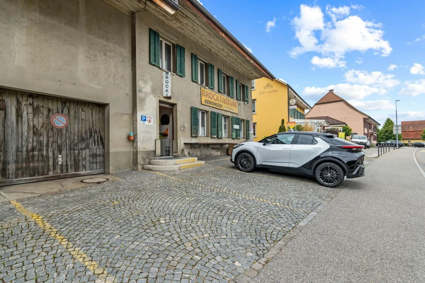 Attractive property with development potential in the heart of Oensingen - Photo 9 of 10