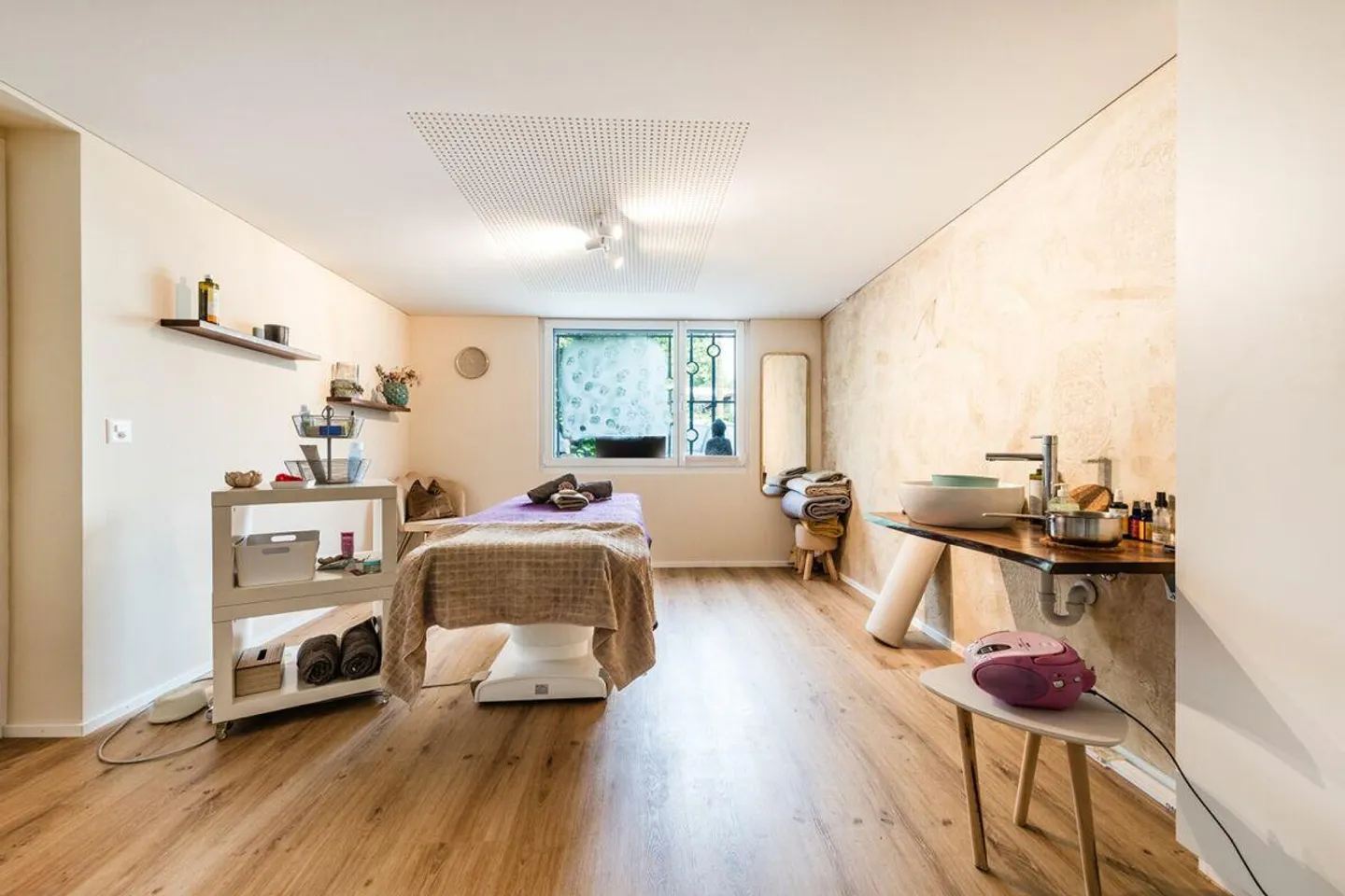 Geräumiges Familienhaus mit Garten - Foto 10 von 15