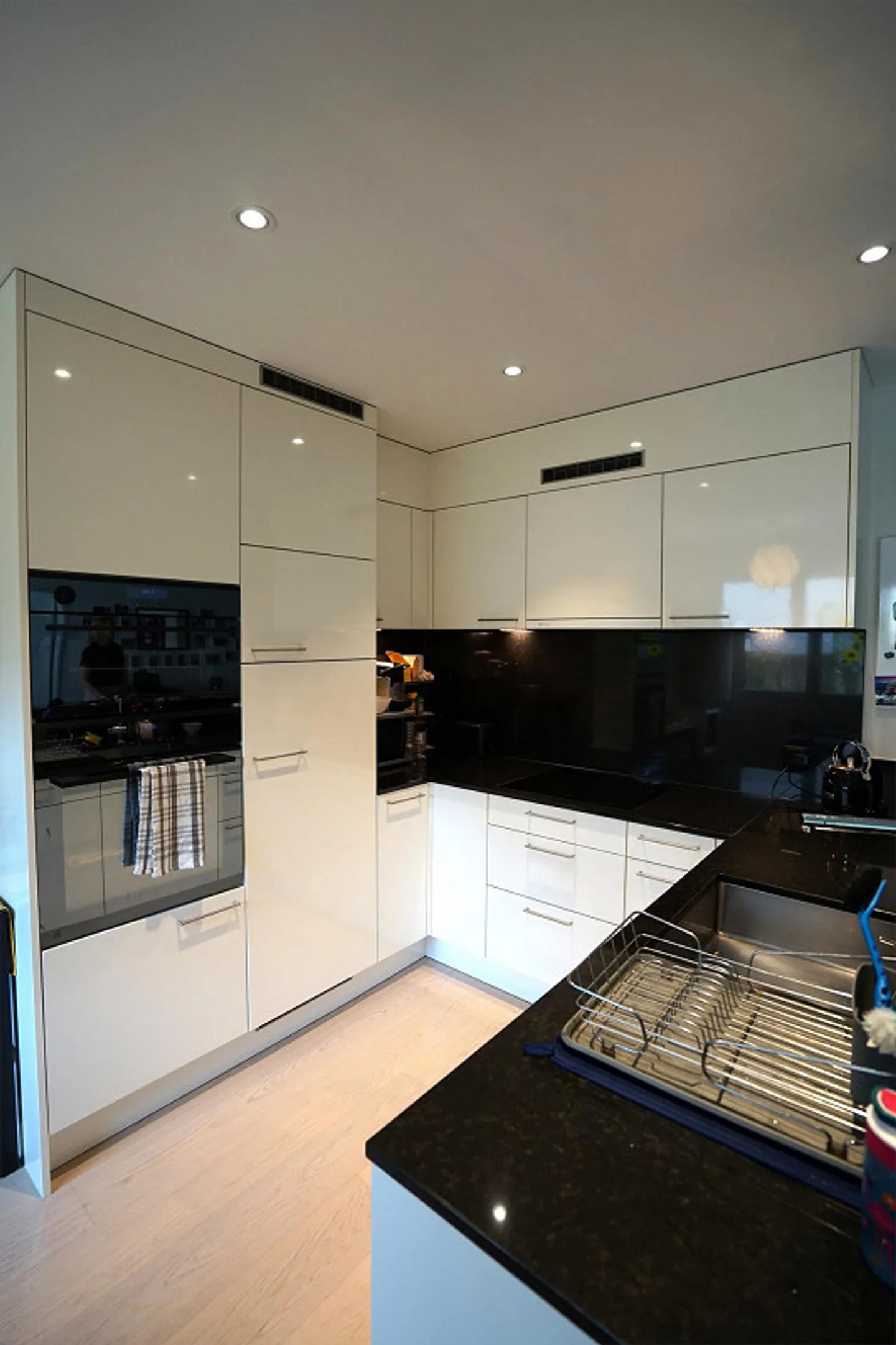 Moderno appartamento con giardino di 3,5 stanze - Foto 4 di 12