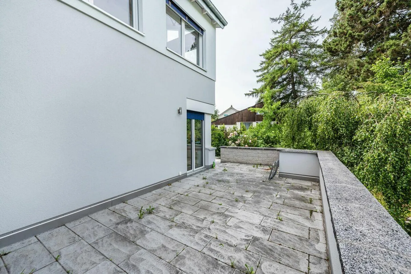 Geräumiges Familienhaus mit Garten - Foto 13 von 15