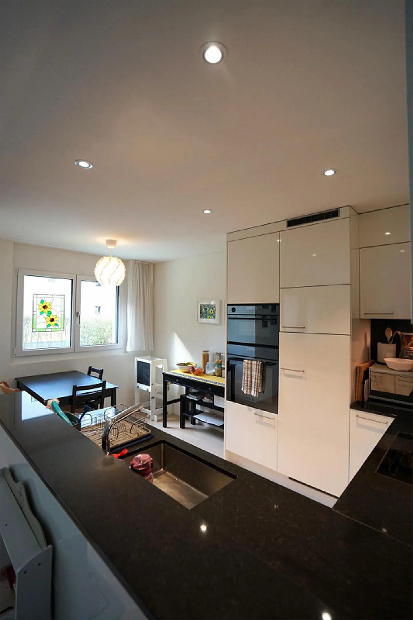 Moderno appartamento con giardino di 3,5 stanze - Foto 3 di 12