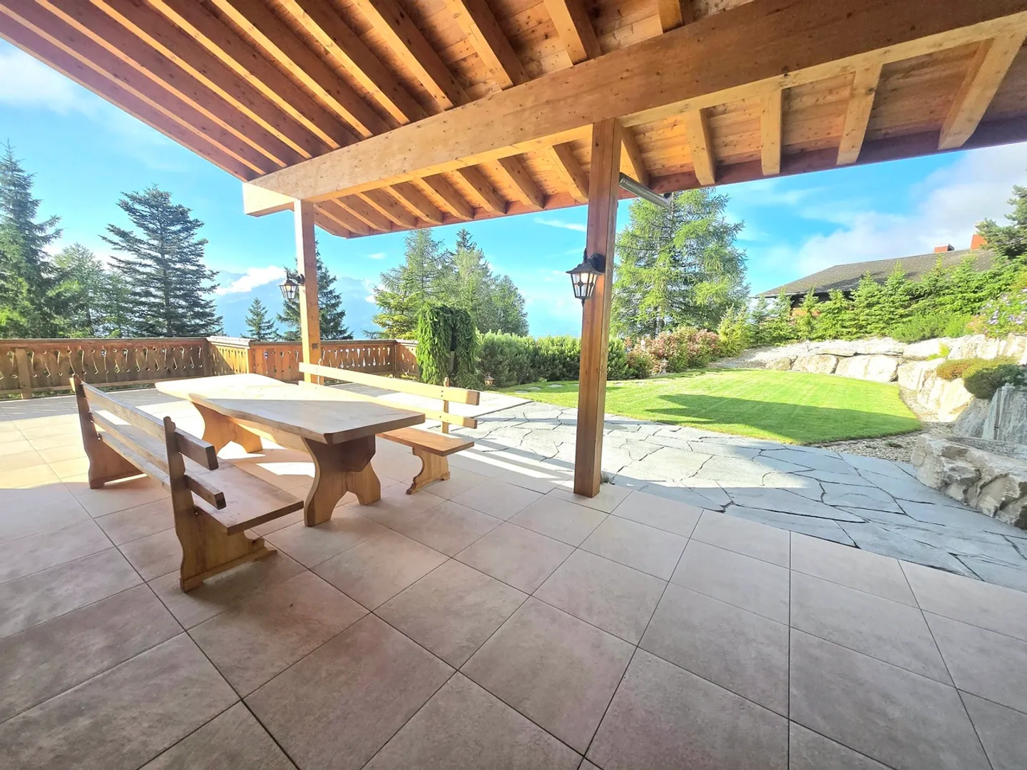 GROßARTIGES CHALET MIT 10 ZIMMERN IN ANZERE - GROßARTIGE AUSBLICK - Foto 4 von 26