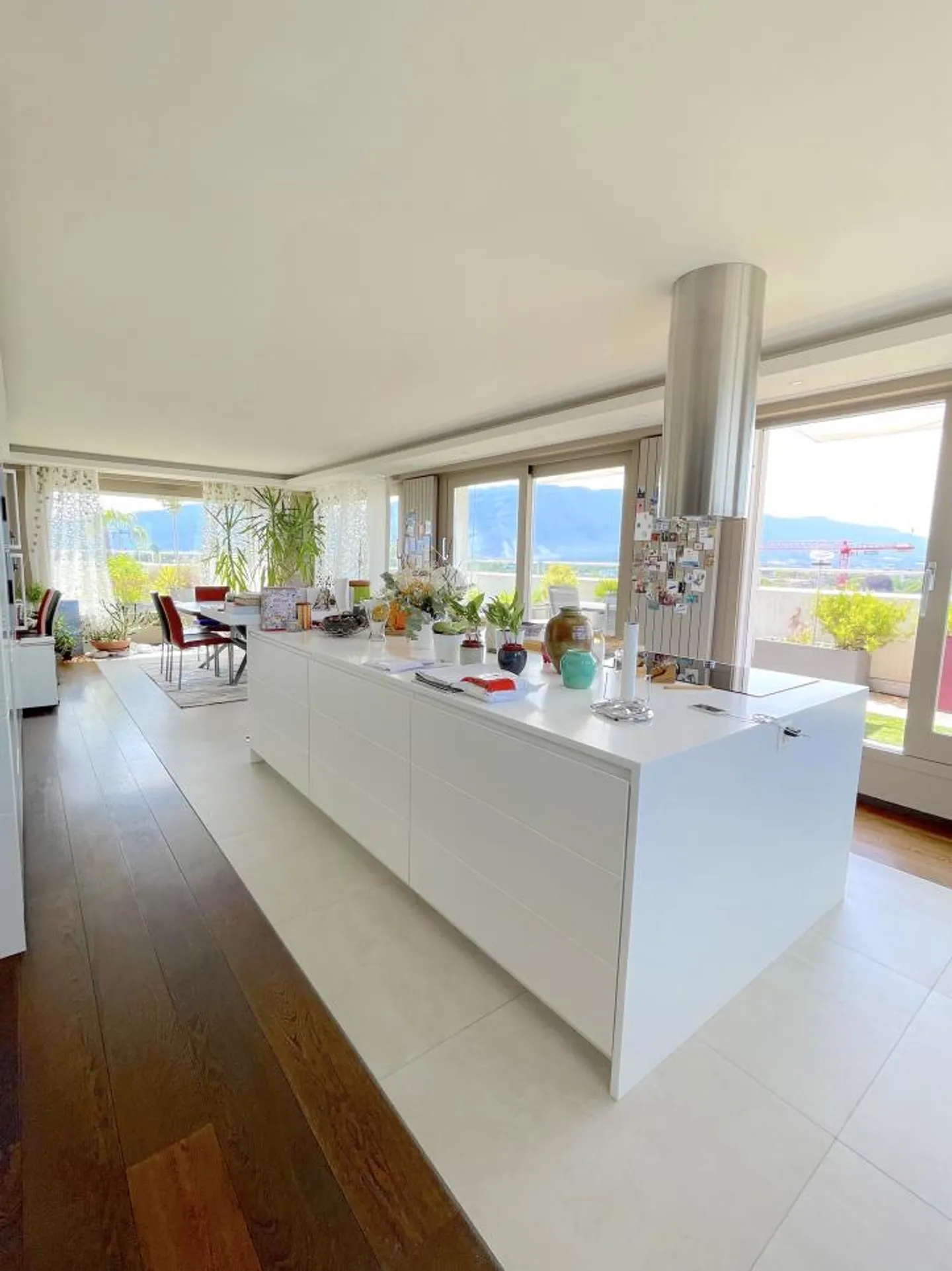 Vista sul lago e sulle montagne - Appartamento eccezionale con attico - Foto 3 di 6