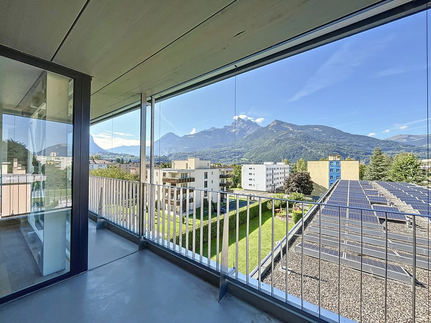 3.5 Room Apartment - Photo 4 of 9