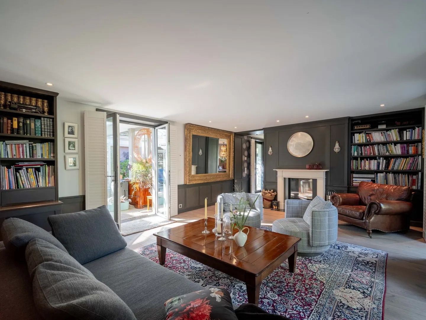 Space and Privacy Wonder with Special Style - Photo 8 of 13