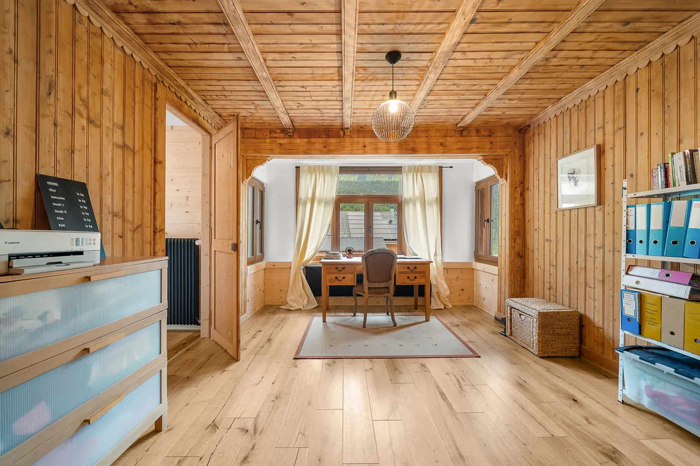 Renovated with charm and authenticity in the heart of a quiet village - Photo 6 of 11