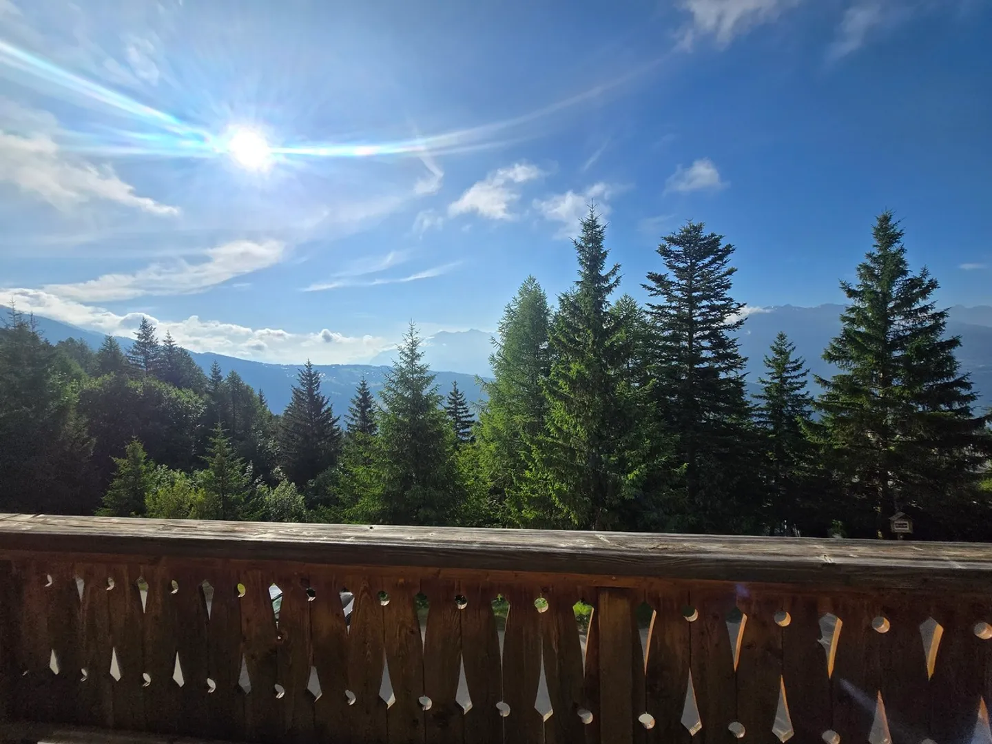 GROßARTIGES CHALET MIT 10 ZIMMERN IN ANZERE - GROßARTIGE AUSBLICK - Foto 10 von 26