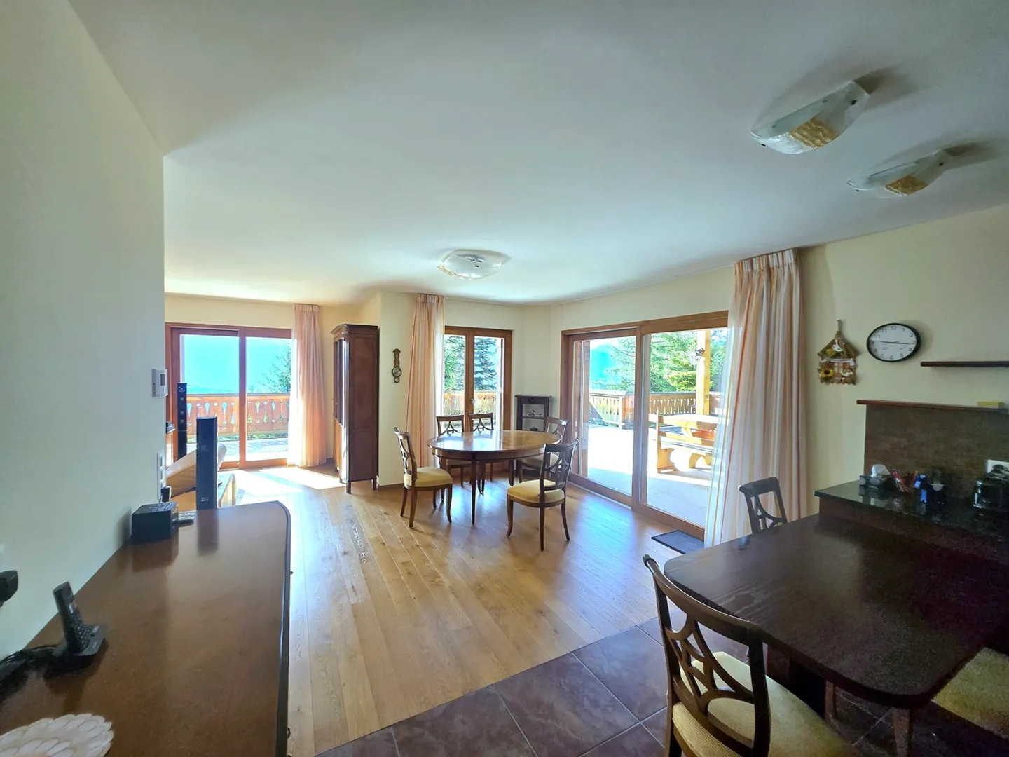 GROßARTIGES CHALET MIT 10 ZIMMERN IN ANZERE - GROßARTIGE AUSBLICK - Foto 13 von 26