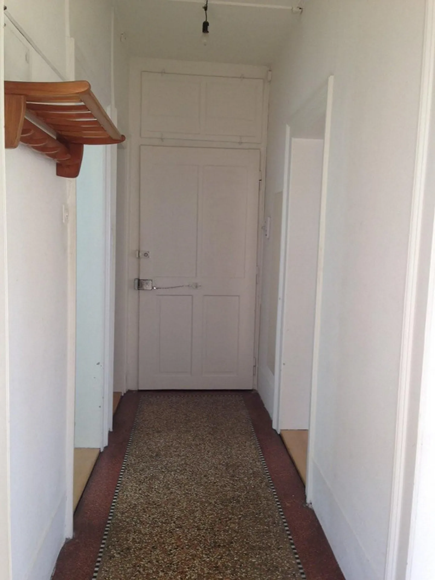 Appartement de 3 pièces avec balcon et jardin commun - Photo 5 sur 7