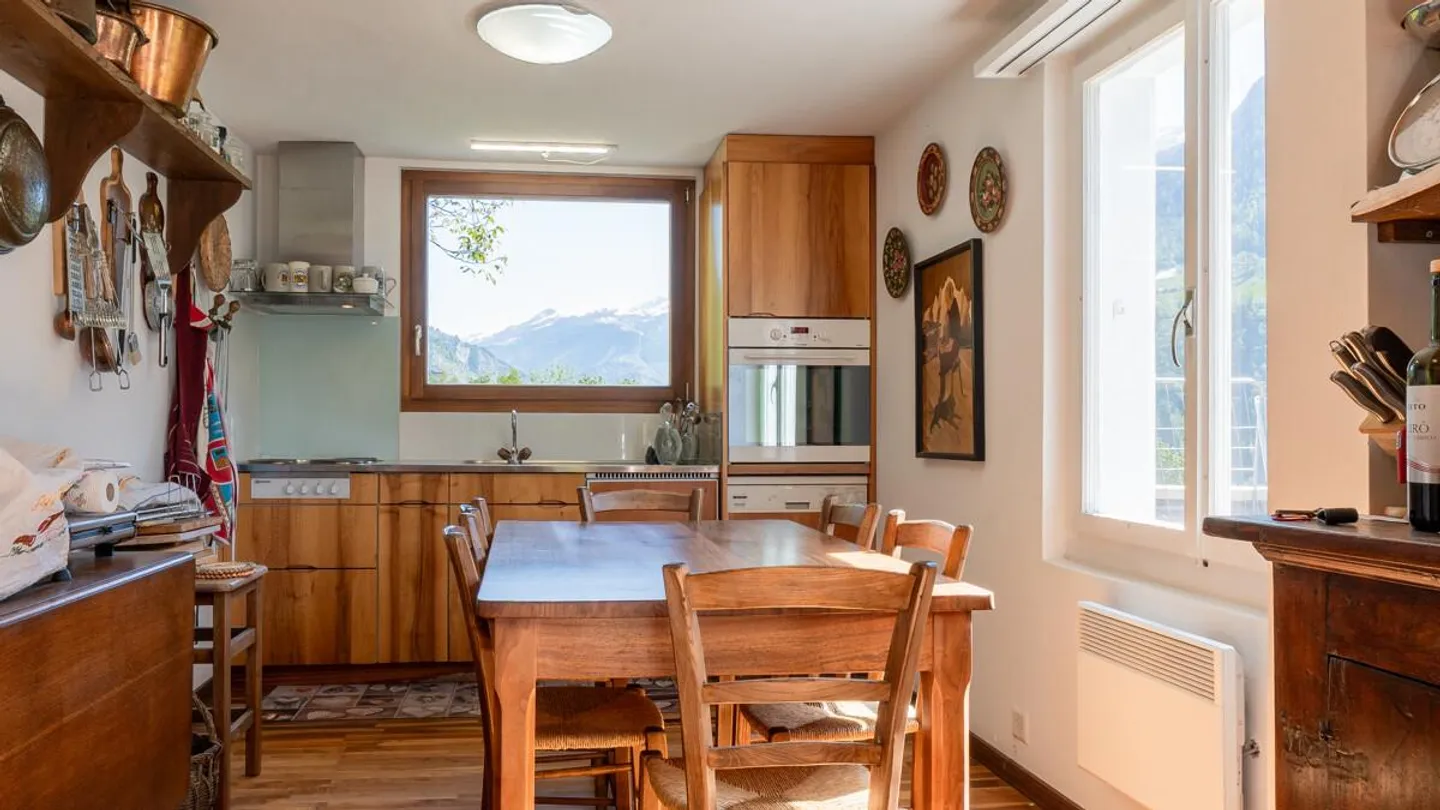Chalet mit drei Wohnungen - Foto 9 von 40