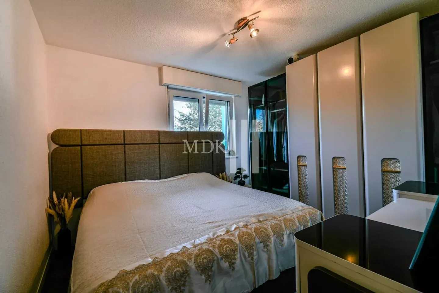 Beautiful chalet in a quiet area - Photo 8 of 13