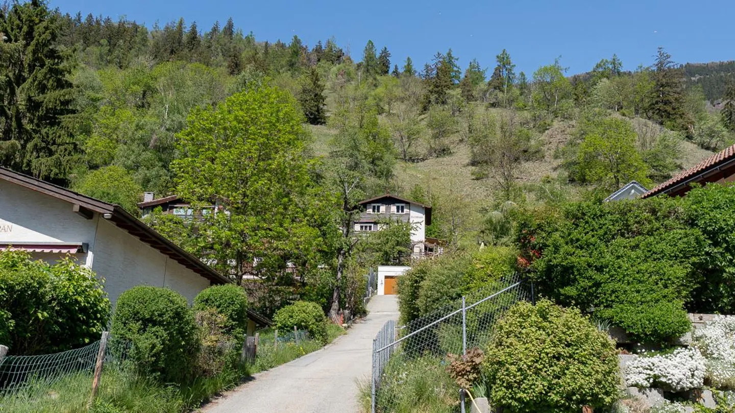 Chalet mit drei Wohnungen - Foto 37 von 40