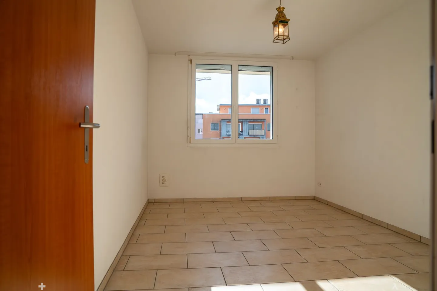 Modern 4.5-room apartment with Jura view in Biel - Photo 6 of 19