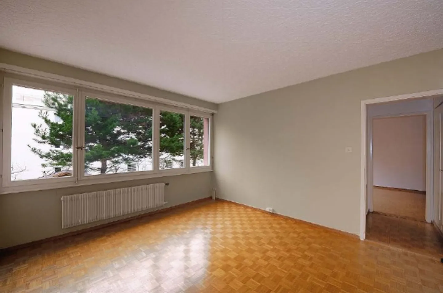 Appartamento 2.5 stanze - Foto 3 di 8