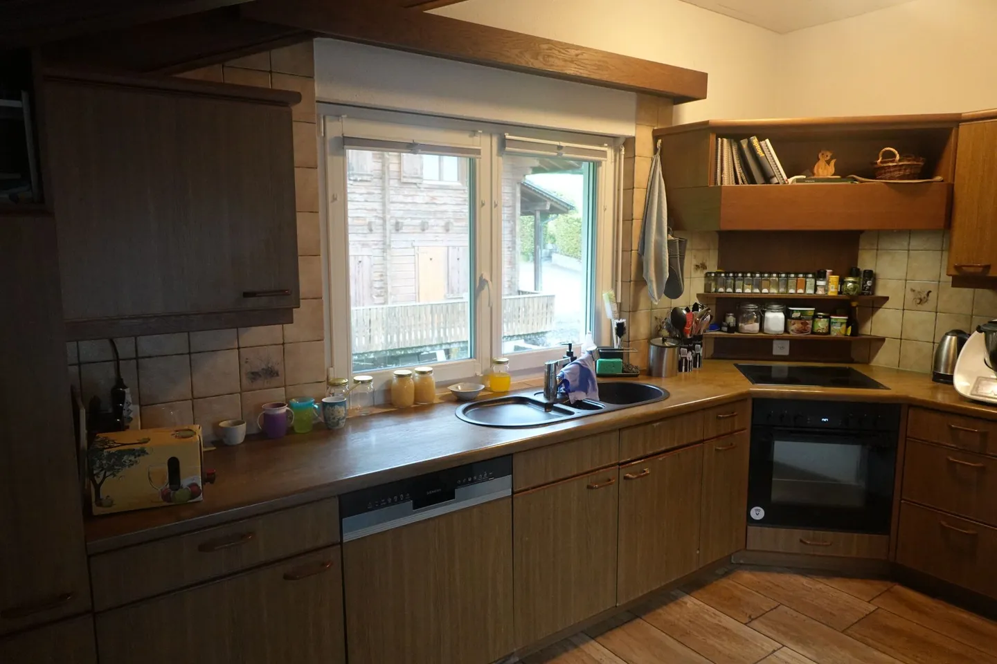 Appartamento 4.5 stanze 1° piano, inclusa garage - Foto 8 di 16