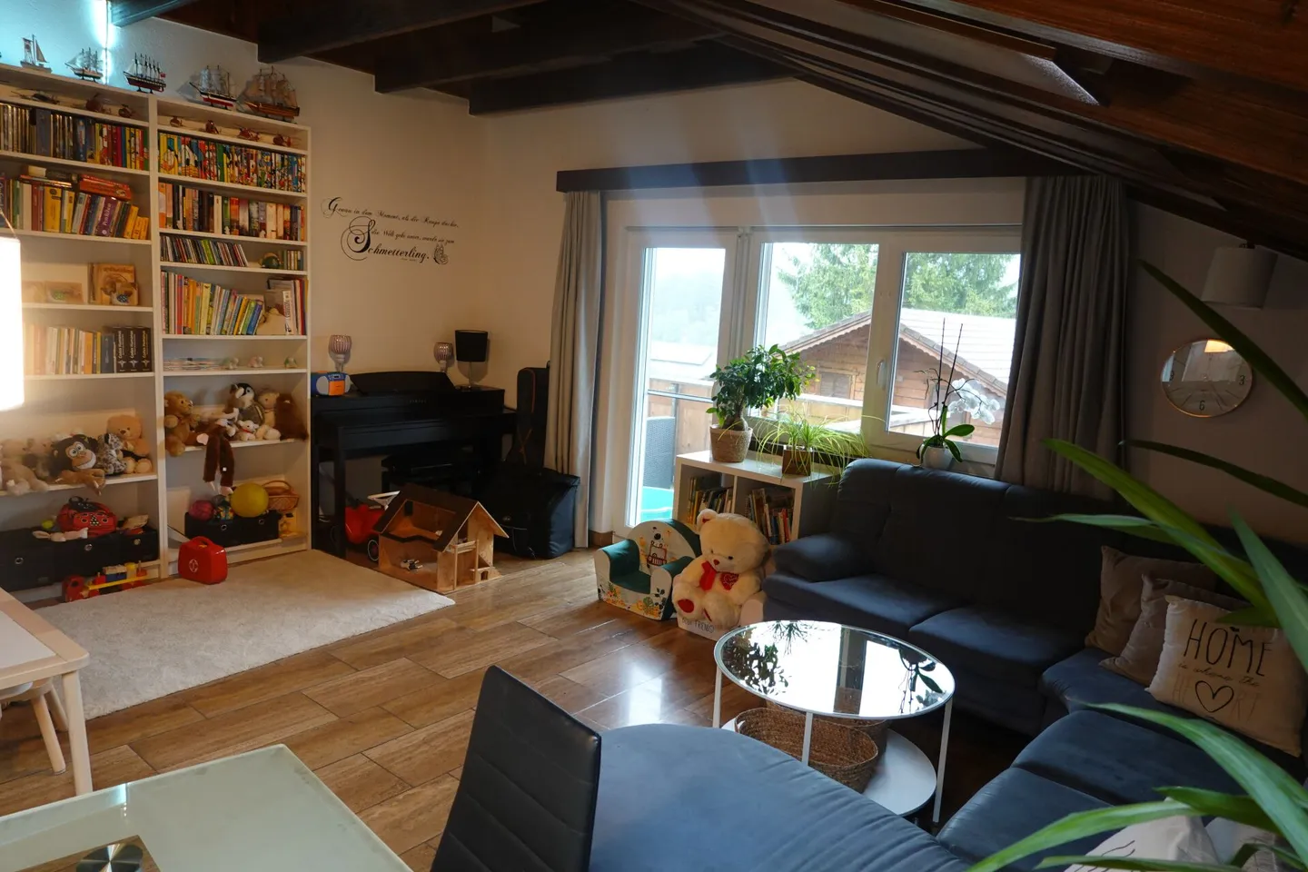 Appartamento 4.5 stanze 1° piano, inclusa garage - Foto 4 di 16