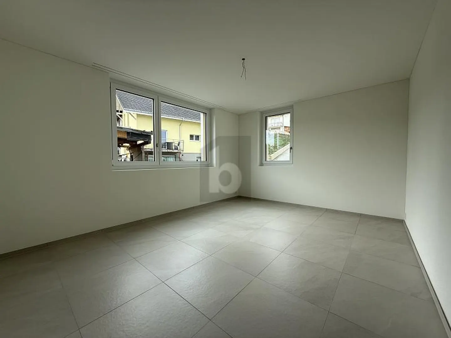 SPACIOUS LIVING WITH BALCONY & PANORAMIC VIEW - Photo 5 of 6