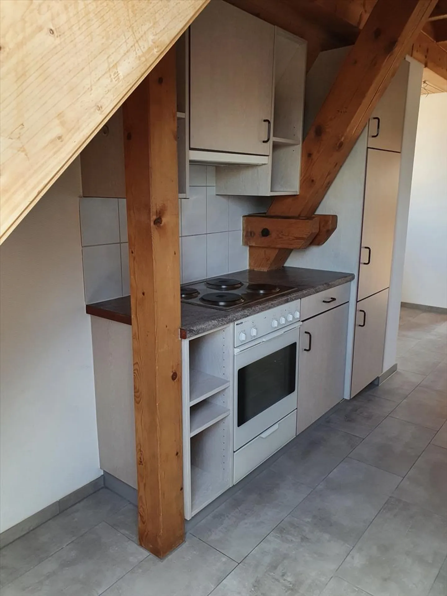 Charmantes 2.5-Zimmer-Wohnung in Thierrens mit authentischem Charme - Foto 5 di 11