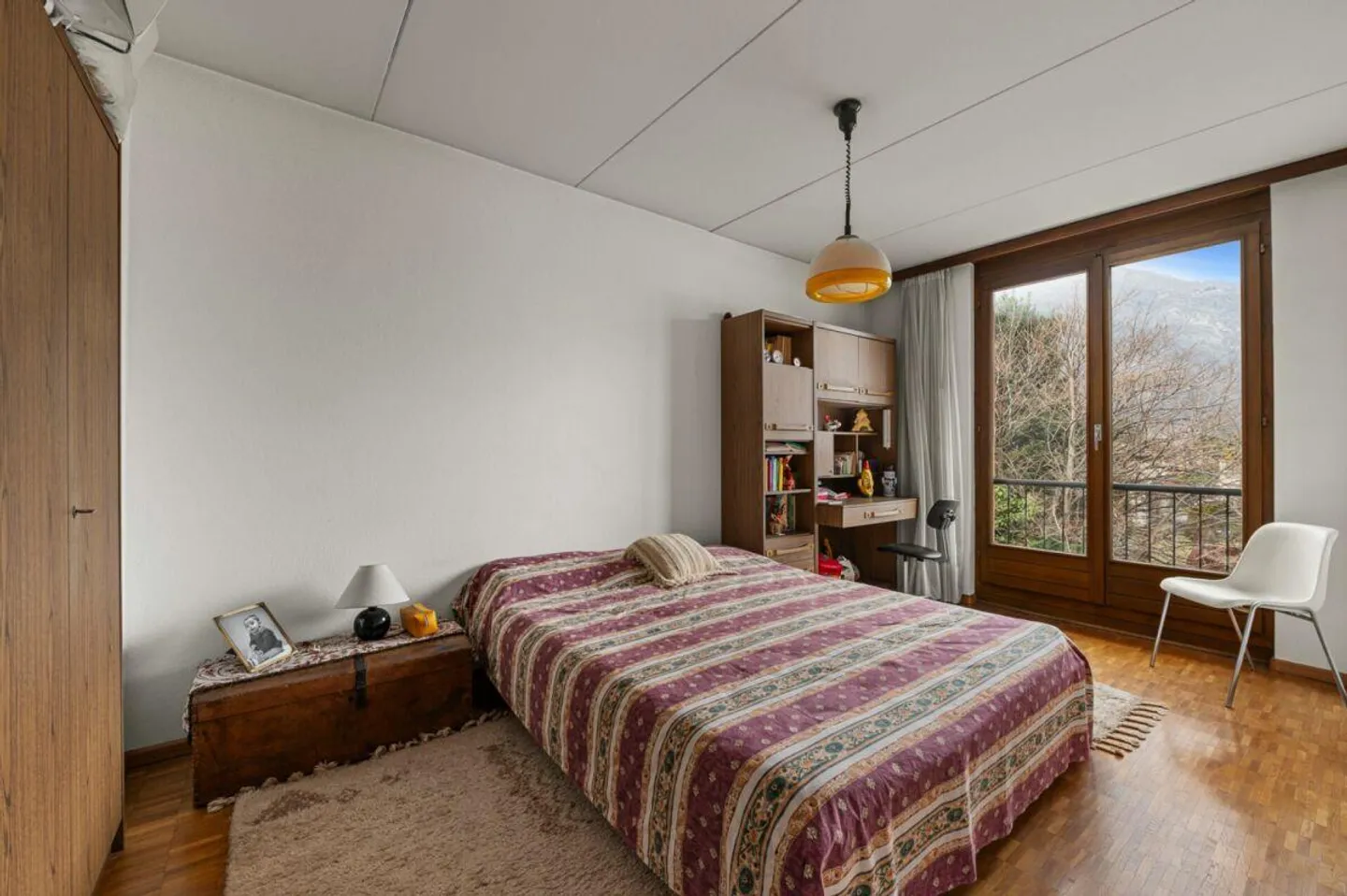 Maison dans un complexe de maisons mitoyennes avec vue dégagée - 5,5 pièces à Bellinzone - Photo 8 sur 11