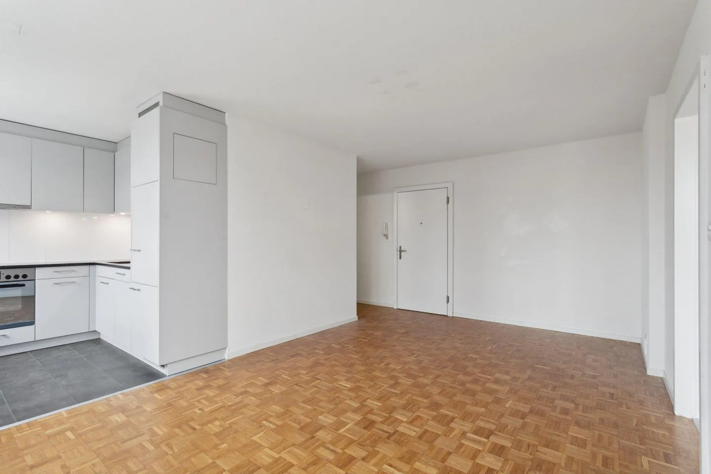 Appartement Charmant avec Jardin - Photo 4 sur 6