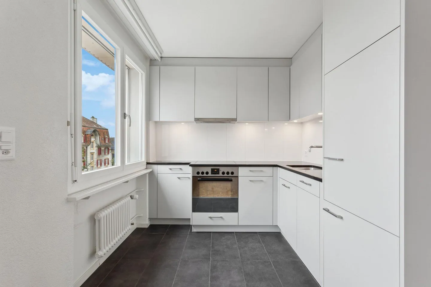 Appartement Charmant avec Jardin - Photo 3 sur 6