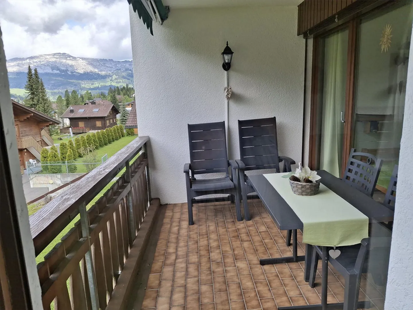 Furnished Feel-Good Oasis in Sörenberg - Photo 3 of 9