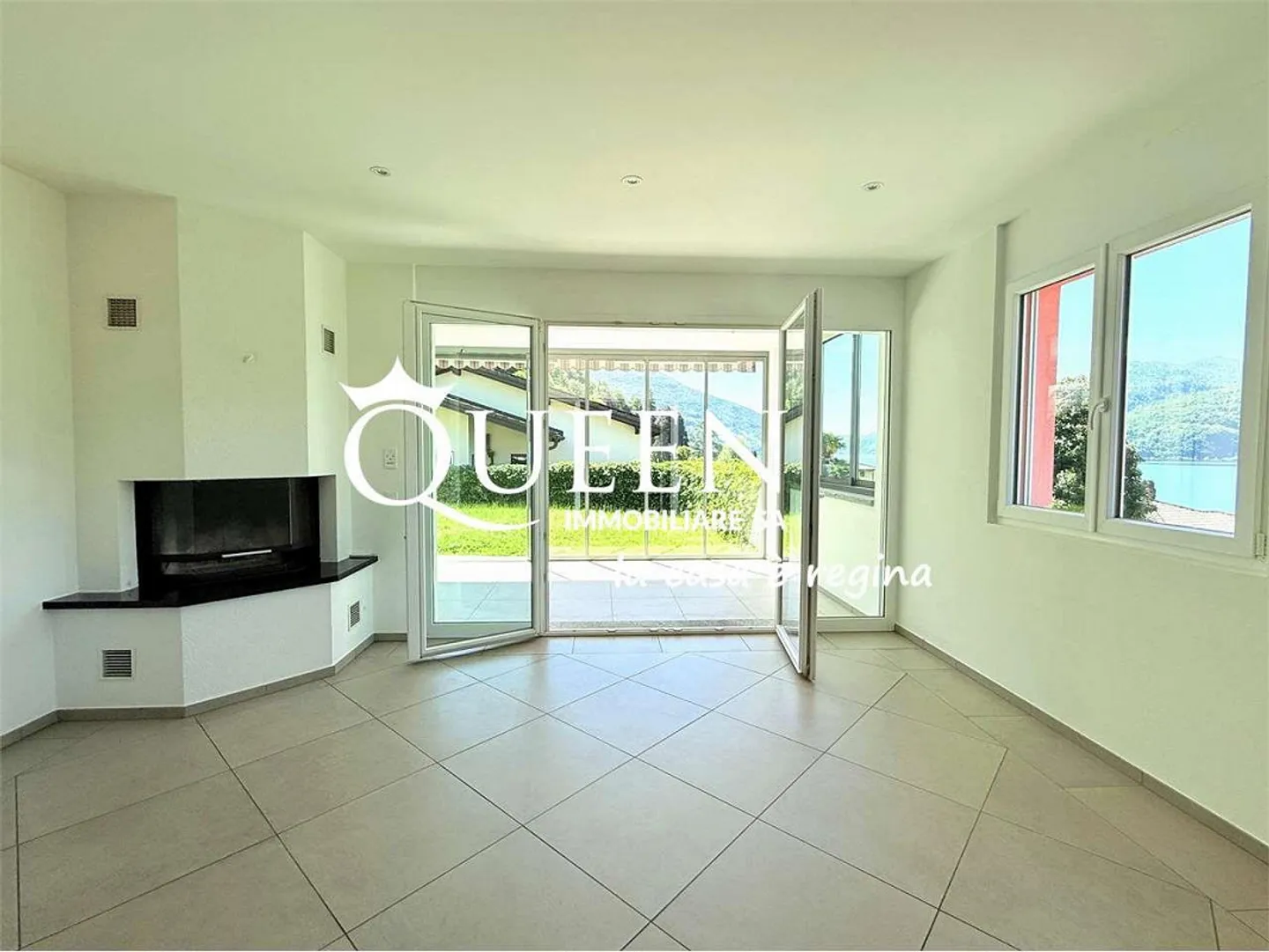 Carabietta: villa 5.5 locali con vista lago - Foto 3 di 13